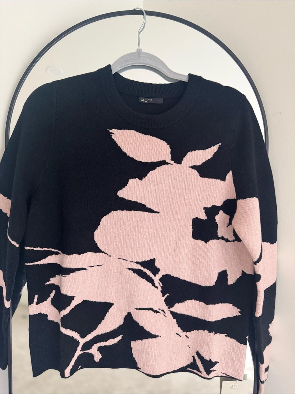 MOTF Black & Light Pink Floral Crewneck Sweater